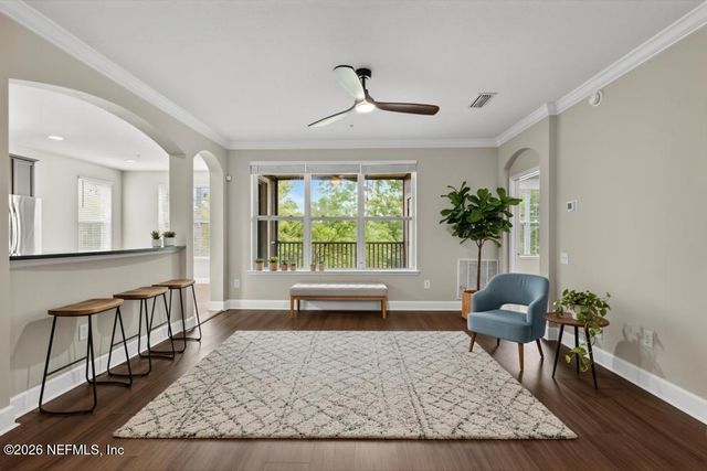 4480 DEERWOOD LAKE Parkway 431, Jacksonville, FL 32216