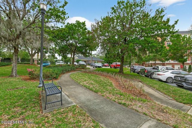 4480 DEERWOOD LAKE Parkway 431, Jacksonville, FL 32216