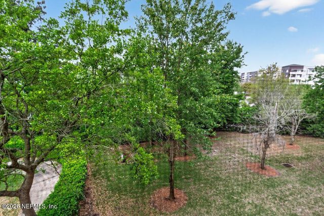 4480 DEERWOOD LAKE Parkway 431, Jacksonville, FL 32216