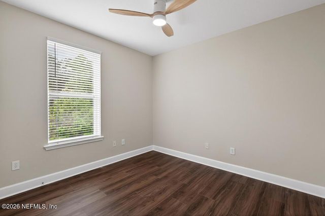 4480 DEERWOOD LAKE Parkway 431, Jacksonville, FL 32216