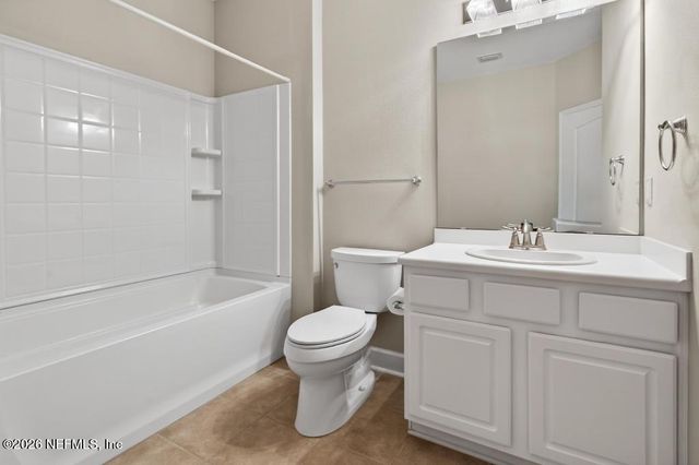 4480 DEERWOOD LAKE Parkway 431, Jacksonville, FL 32216