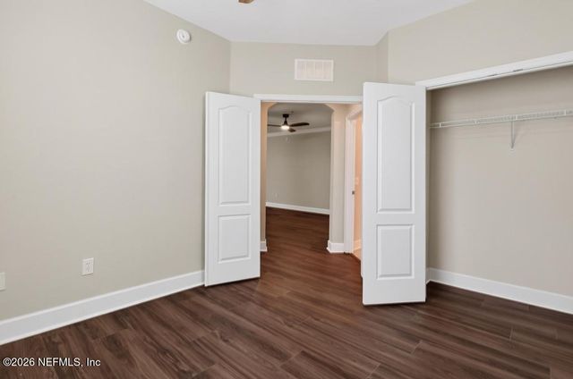 4480 DEERWOOD LAKE Parkway 431, Jacksonville, FL 32216