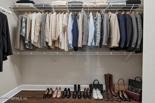 4480 DEERWOOD LAKE Parkway 431, Jacksonville, FL 32216