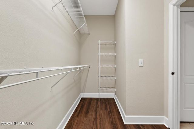 4480 DEERWOOD LAKE Parkway 431, Jacksonville, FL 32216