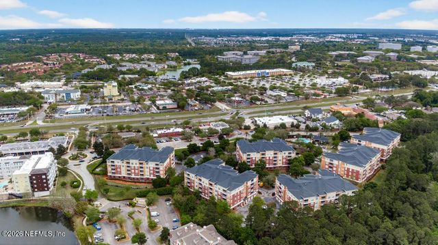 4480 DEERWOOD LAKE Parkway 431, Jacksonville, FL 32216