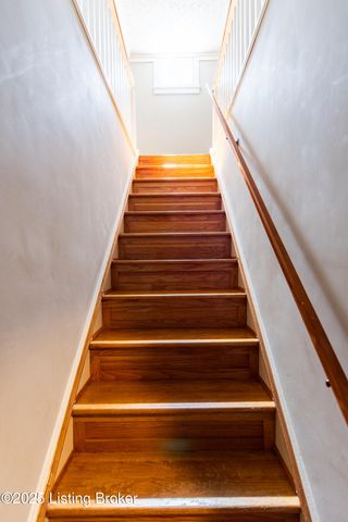 1852 Princeton Dr, Louisville, KY 40205