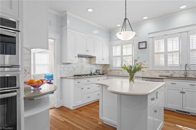 807 Magnolia Street, Greensboro, NC 27401