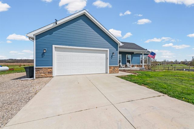 1985 Winslow Road, Attica, MI 48412