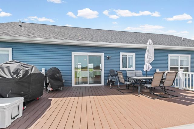 1985 Winslow Road, Attica, MI 48412