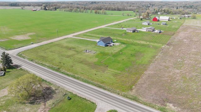 1985 Winslow Road, Attica, MI 48412