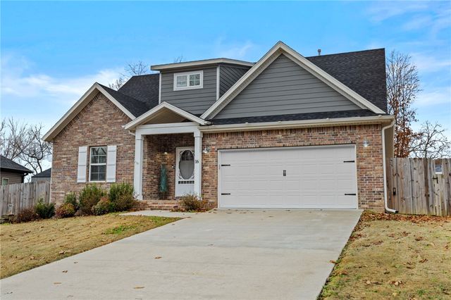 16 Francis Lane, Bella Vista, AR 72715