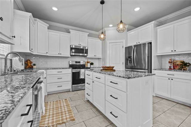 16 Francis Lane, Bella Vista, AR 72715