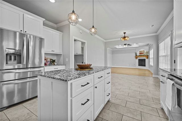 16 Francis Lane, Bella Vista, AR 72715