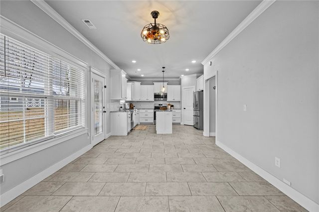 16 Francis Lane, Bella Vista, AR 72715