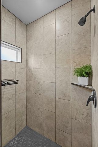 16 Francis Lane, Bella Vista, AR 72715