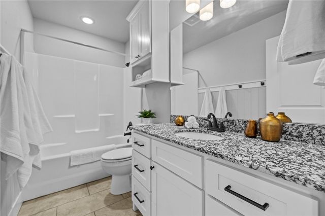 16 Francis Lane, Bella Vista, AR 72715