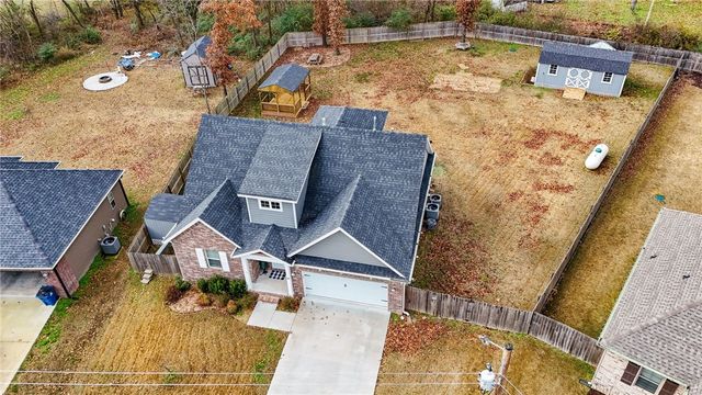 16 Francis Lane, Bella Vista, AR 72715