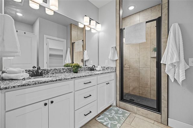 16 Francis Lane, Bella Vista, AR 72715