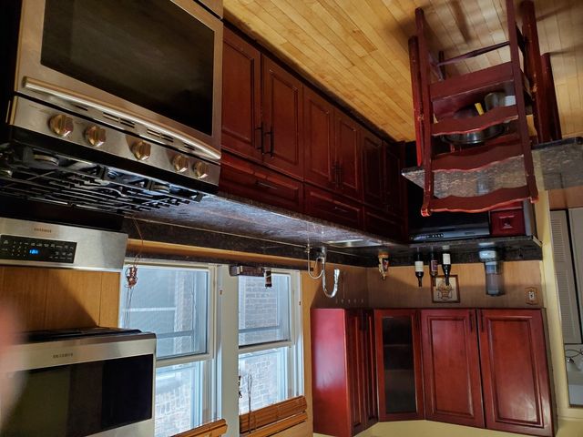5518 N Spaulding Avenue 2, Chicago, IL 60625