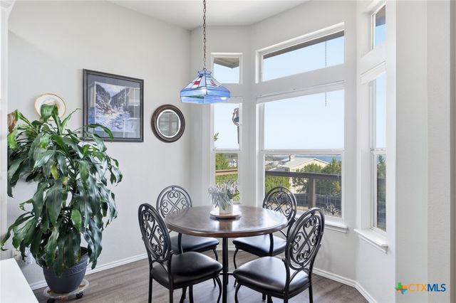 1122 Highland Terrace Drive, Canyon Lake, TX 78133