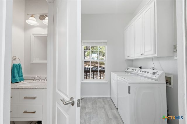 1122 Highland Terrace Drive, Canyon Lake, TX 78133