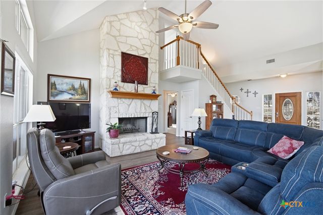 1122 Highland Terrace Drive, Canyon Lake, TX 78133