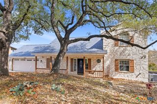 1122 Highland Terrace Drive, Canyon Lake, TX 78133