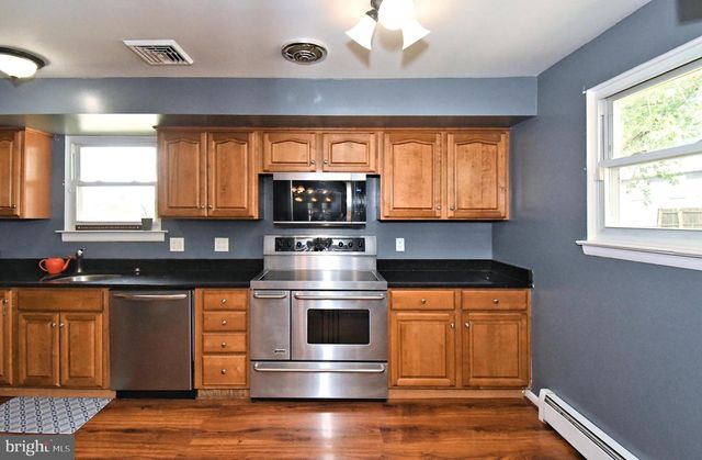 189 ANTHONY WAYNE DR., Pottstown, PA 19464