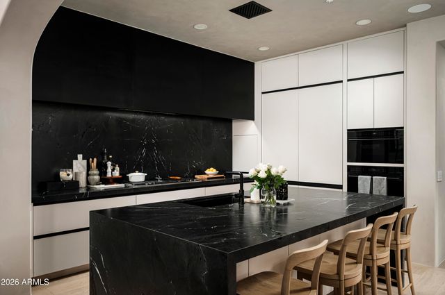 20041 N 101ST Way, Scottsdale, AZ 85255