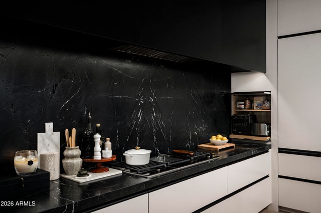 20041 N 101ST Way, Scottsdale, AZ 85255