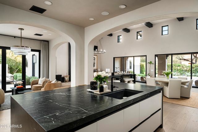 20041 N 101ST Way, Scottsdale, AZ 85255