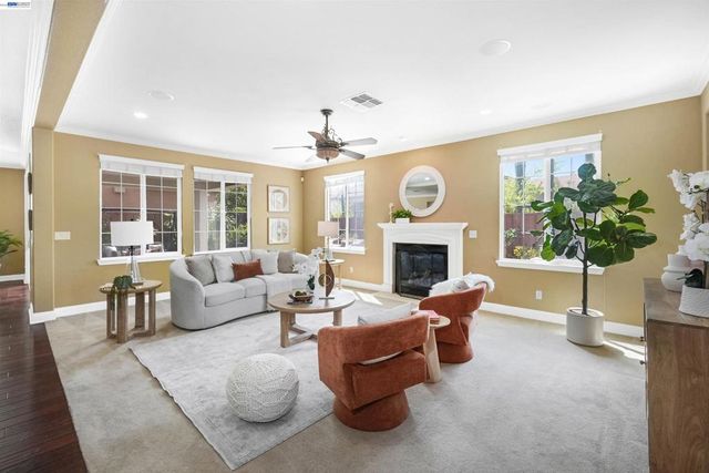 7800 Kennard Ln, San Ramon, CA 94582