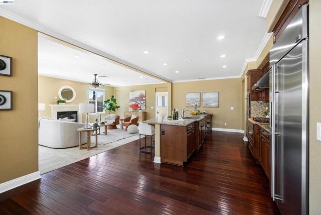 7800 Kennard Ln, San Ramon, CA 94582