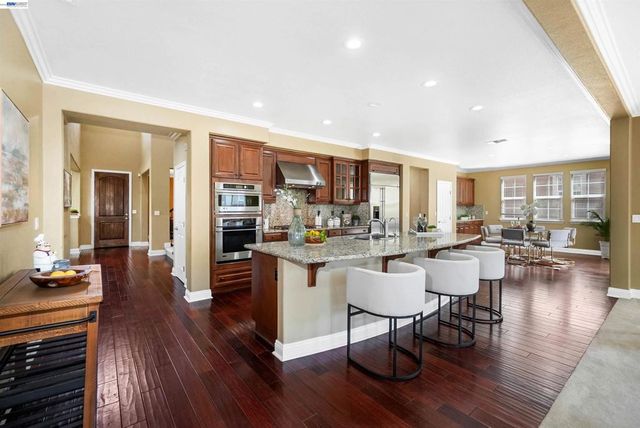 7800 Kennard Ln, San Ramon, CA 94582