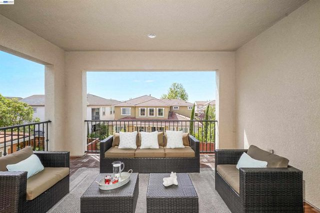 7800 Kennard Ln, San Ramon, CA 94582