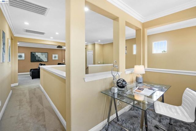 7800 Kennard Ln, San Ramon, CA 94582