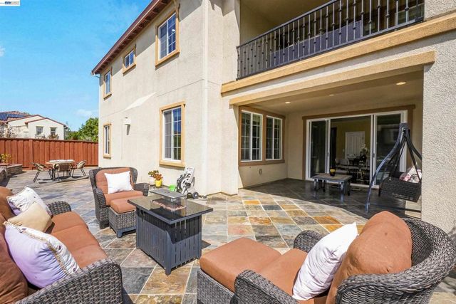 7800 Kennard Ln, San Ramon, CA 94582