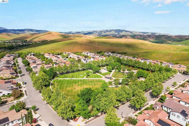 7800 Kennard Ln, San Ramon, CA 94582