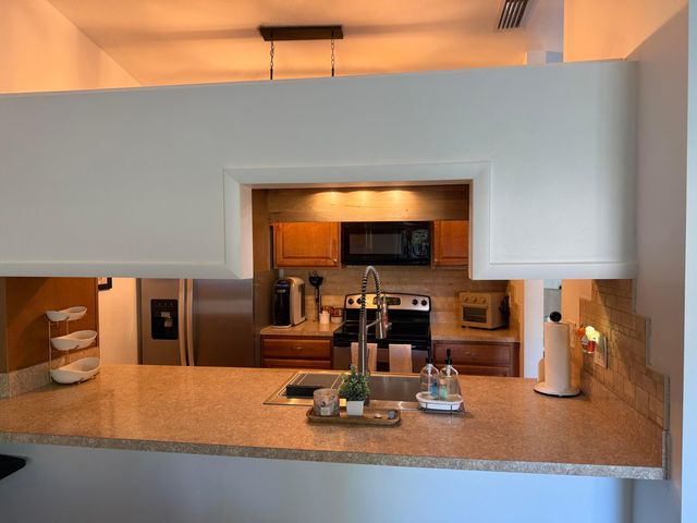 24 Winchmore Lane 24, Boynton Beach, FL 33426
