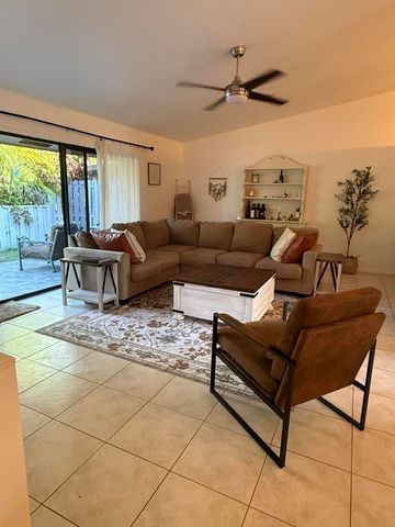 24 Winchmore Lane 24, Boynton Beach, FL 33426
