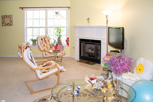 32 Cardinal Creek Drive, Greenville, SC 29607
