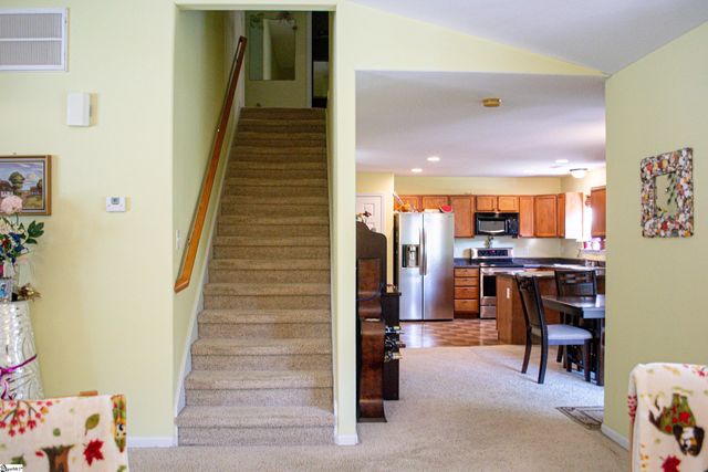 32 Cardinal Creek Drive, Greenville, SC 29607