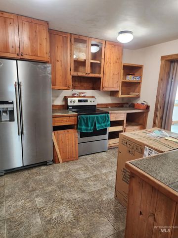 141 Shuck Creek Road, White Bird, ID 83554