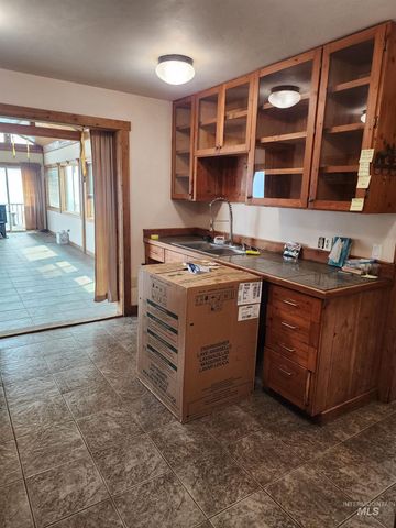 141 Shuck Creek Road, White Bird, ID 83554