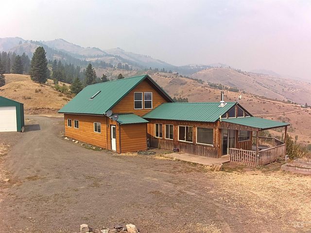 141 Shuck Creek Road, White Bird, ID 83554