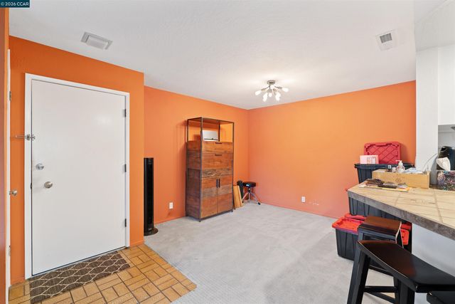 1089 Wesley Ct. 8, Walnut Creek, CA 94597