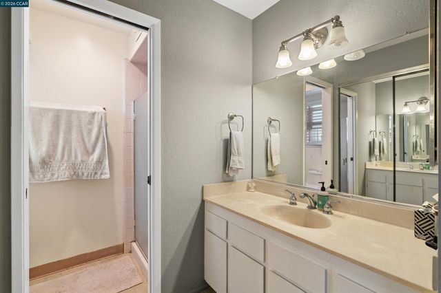 1089 Wesley Ct. 8, Walnut Creek, CA 94597