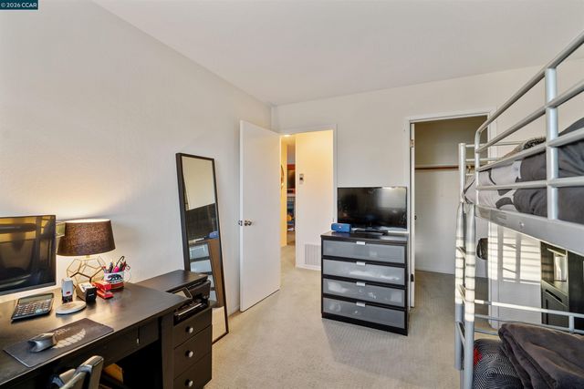 1089 Wesley Ct. 8, Walnut Creek, CA 94597