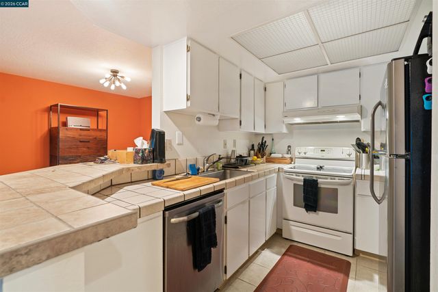 1089 Wesley Ct. 8, Walnut Creek, CA 94597