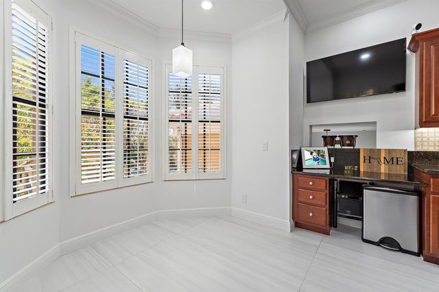 605 Del Sol Circle, Tequesta, FL 33469